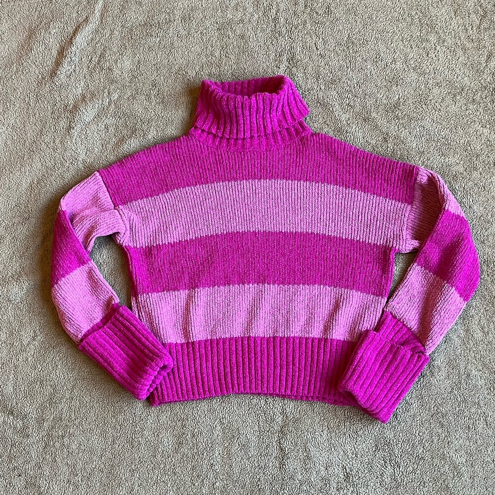 Pink Rose striped turtleneck sweater